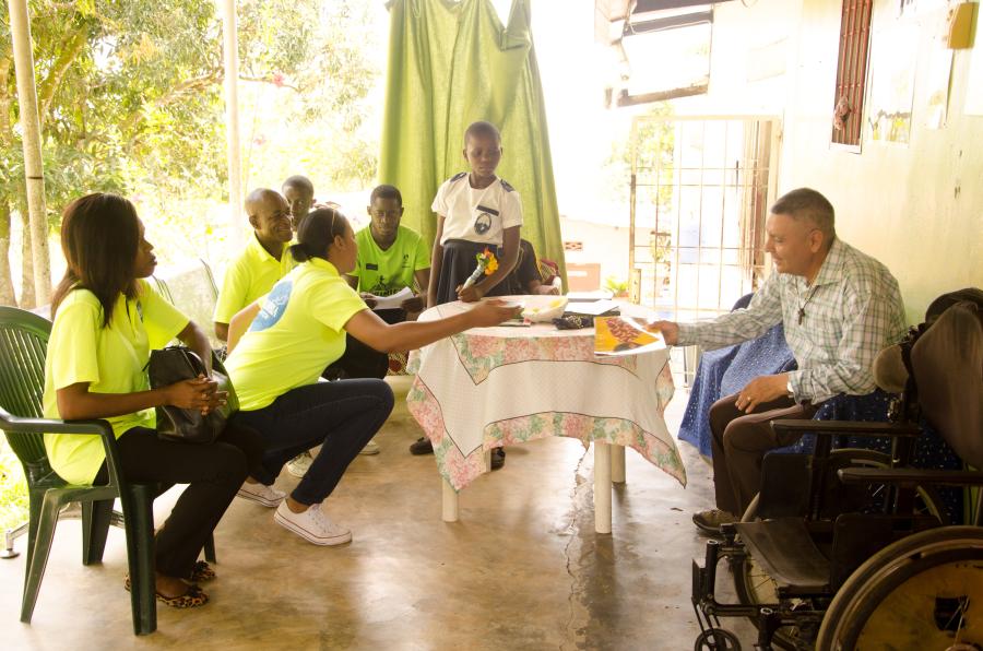 Visite de l'orphelinat Mama KOKO