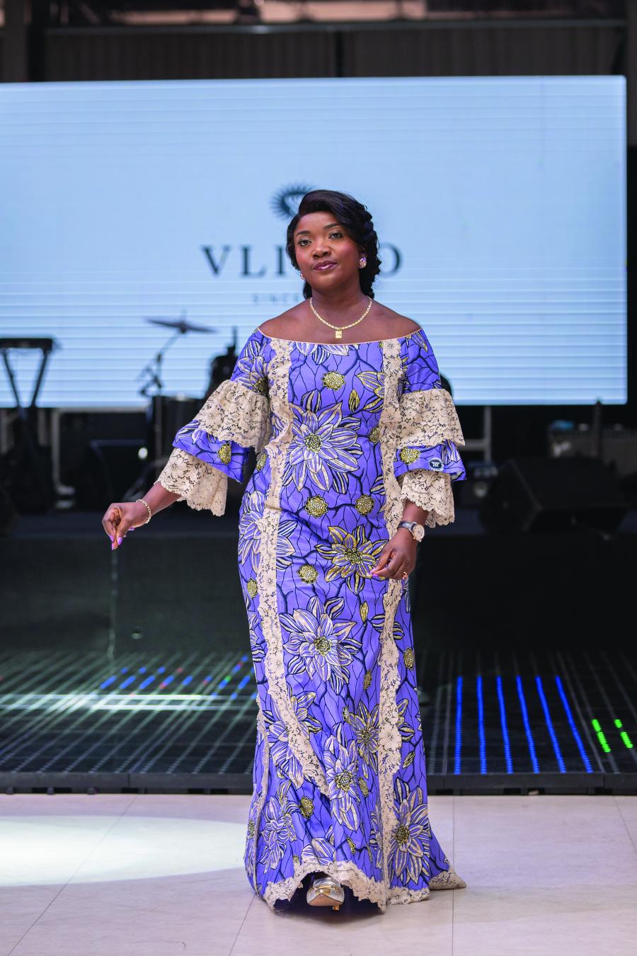 SOIREE  EXCLUSIVE VLISCO