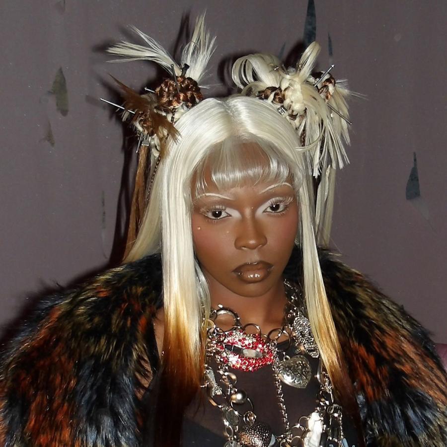 Théodora, Boss Lady